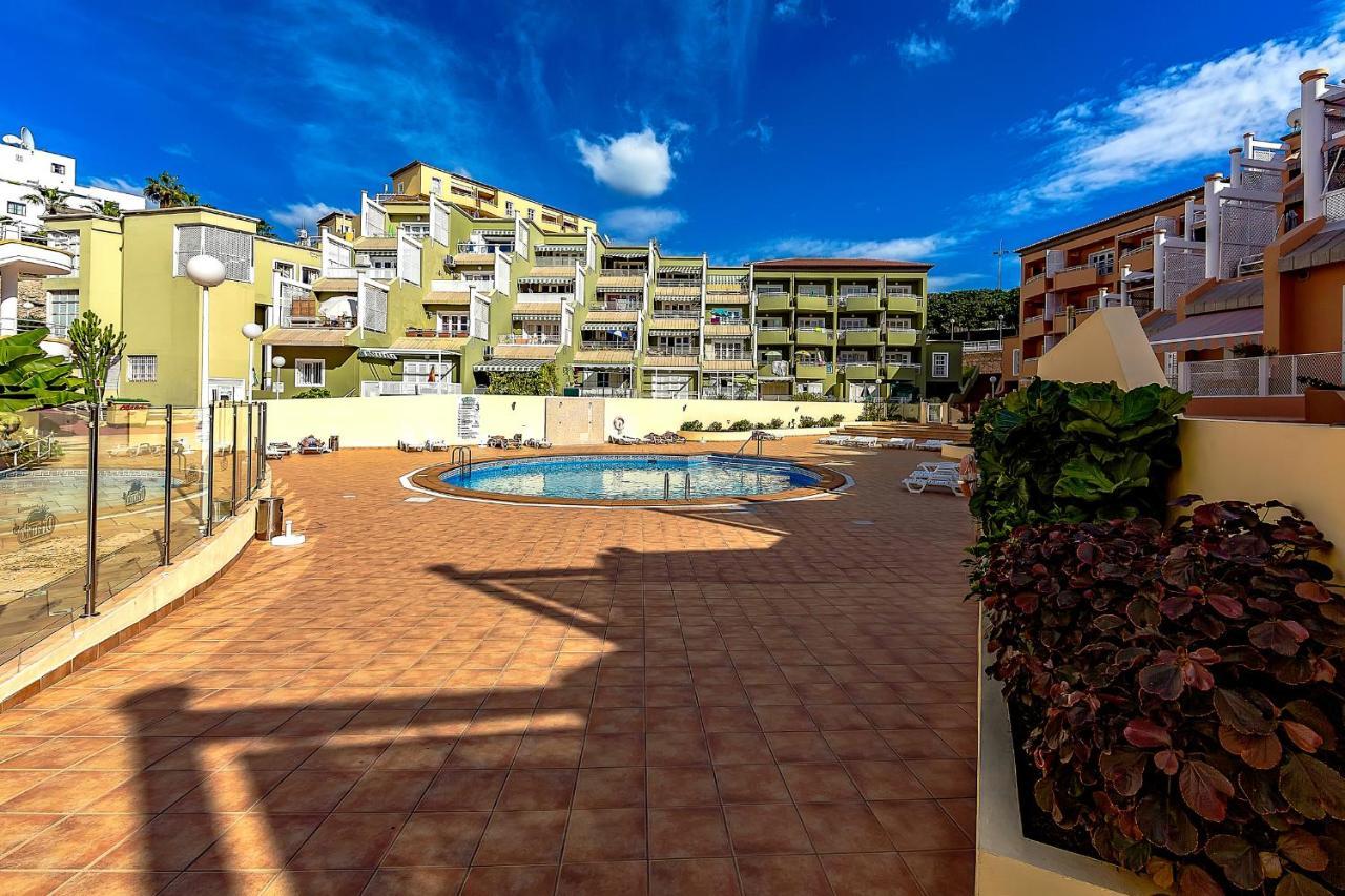 Apartment In The Orlando Complex 아데제 외부 사진