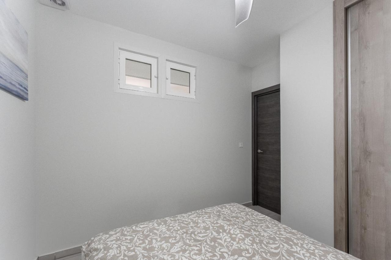 Apartment In The Orlando Complex 아데제 외부 사진