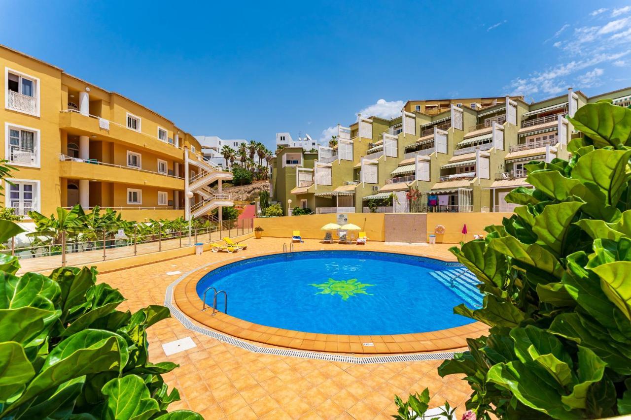 Apartment In The Orlando Complex 아데제 외부 사진