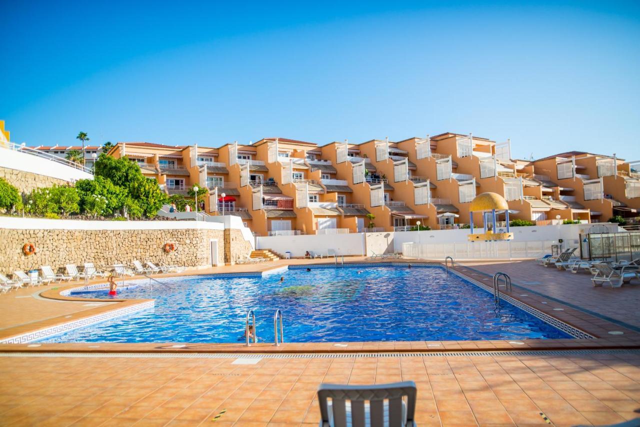 Apartment In The Orlando Complex 아데제 외부 사진