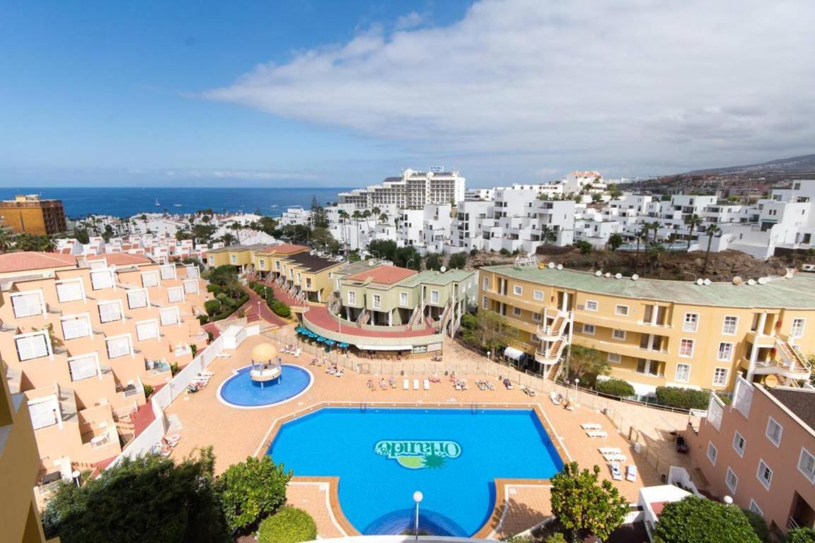 Apartment In The Orlando Complex 아데제 외부 사진